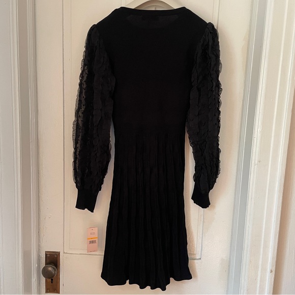 Nanette Lepore Black Ruffle Sleeve Sweater Dress Sz Small - Picture 2 of 12